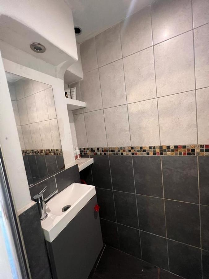 Chambre Privee Toulouse Proche Metro Et Rocade Luaran gambar